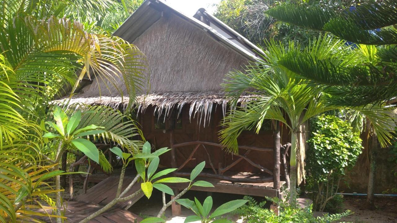 Munchies Bungalows Baan Tai Bagian luar foto