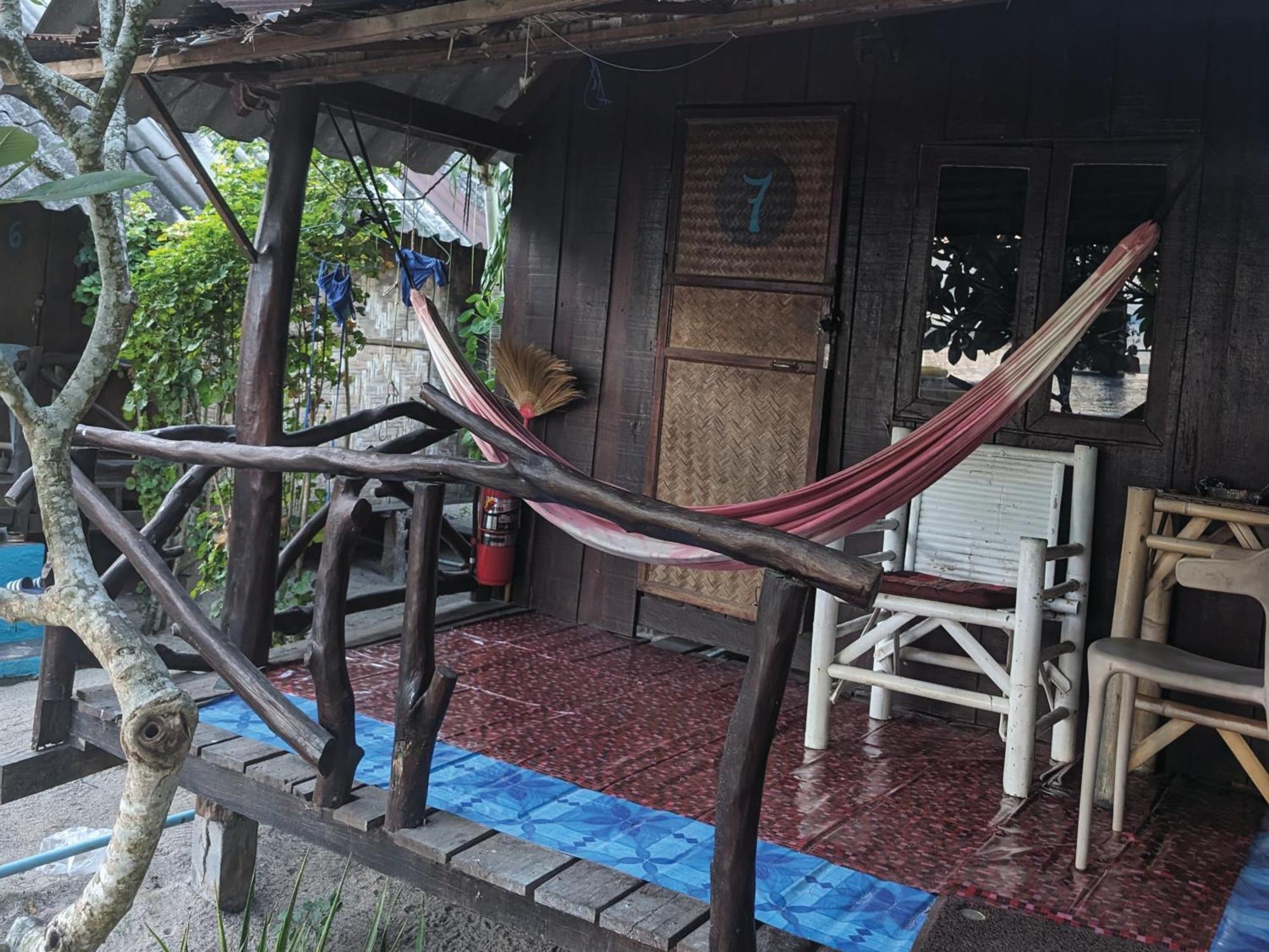 Munchies Bungalows Baan Tai Bagian luar foto