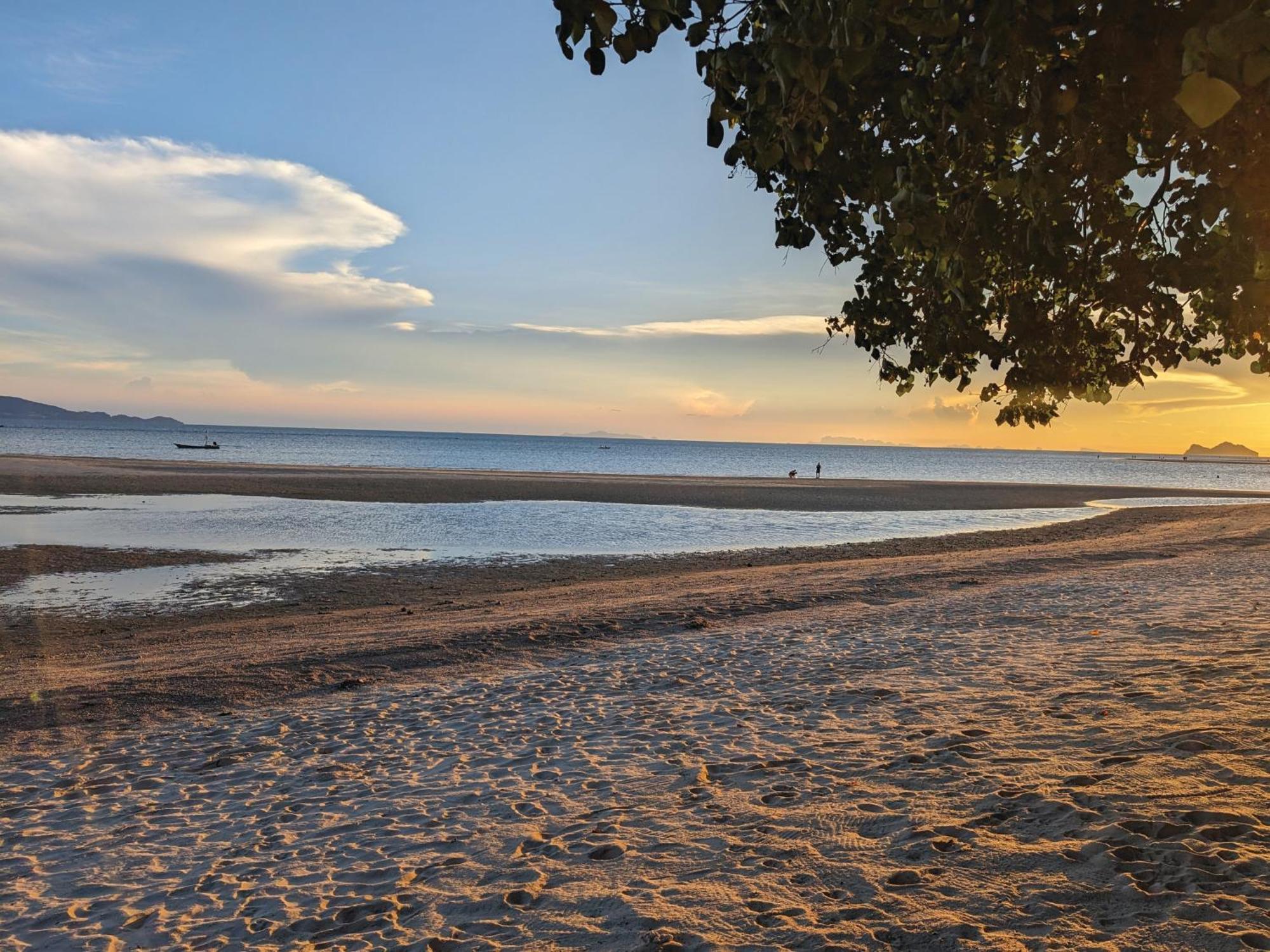Munchies Bungalows Baan Tai Bagian luar foto